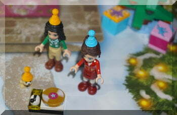 Lego Friends turntable & party hats
